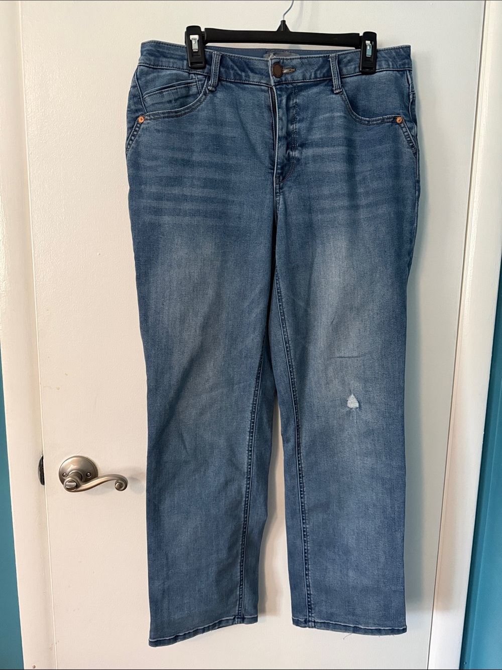 Democracy Women's Faded Blue Straight-Leg Jeans